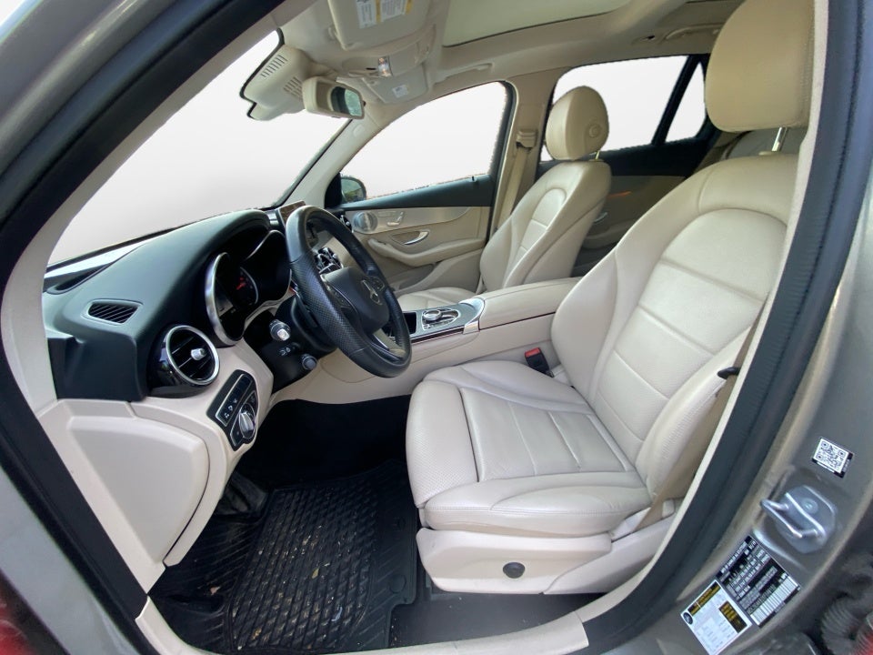 2019 Mercedes-Benz GLC 300 GLC 300