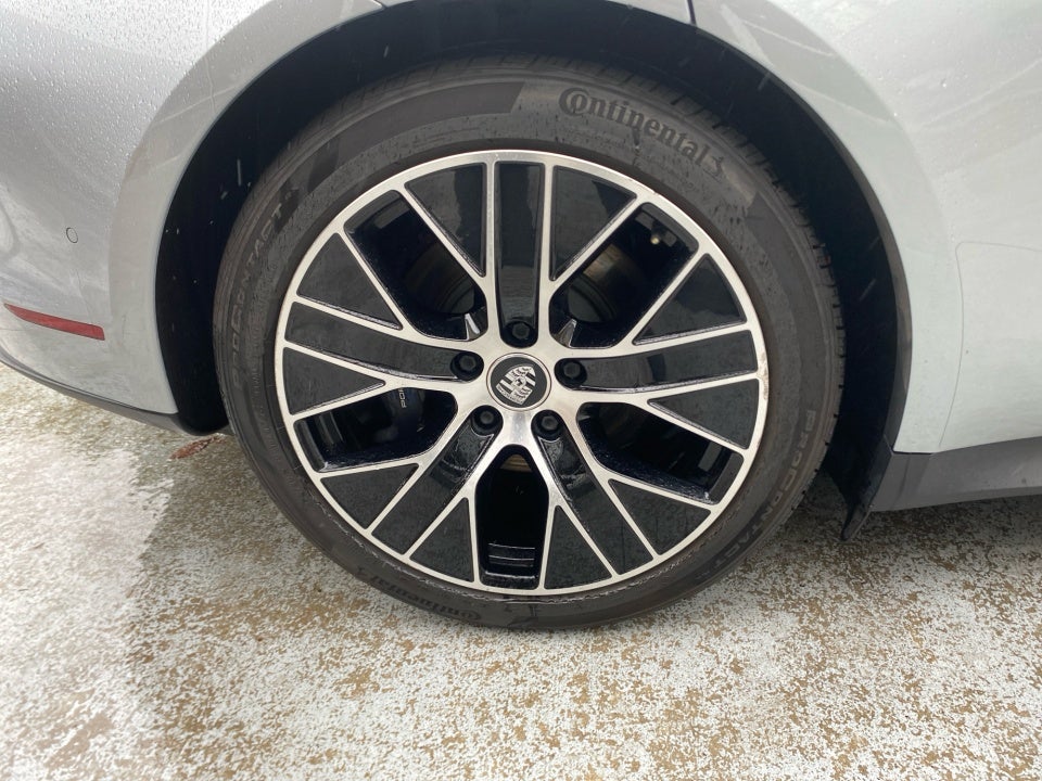 2022 Porsche Taycan RWD