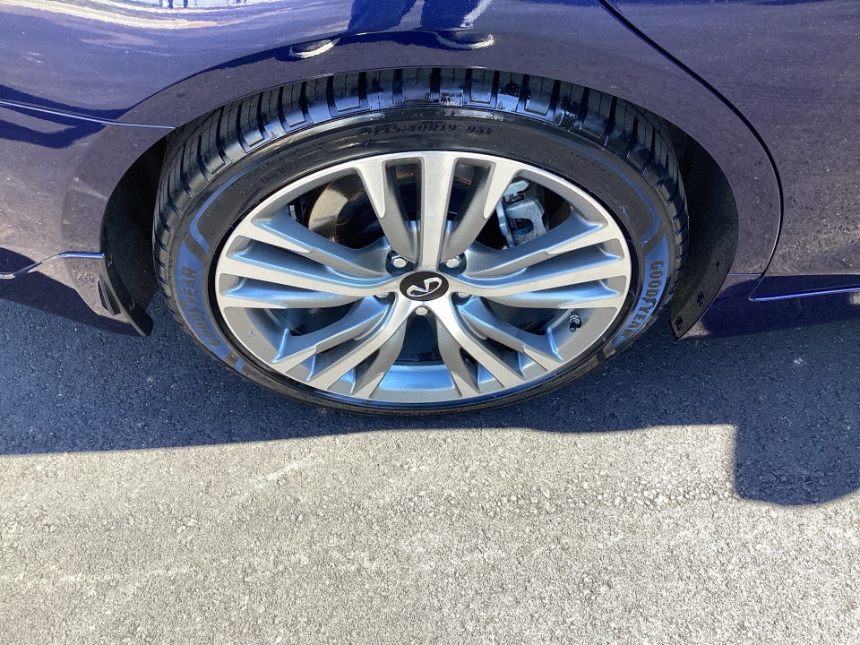 2023 INFINITI Q50 SENSORY