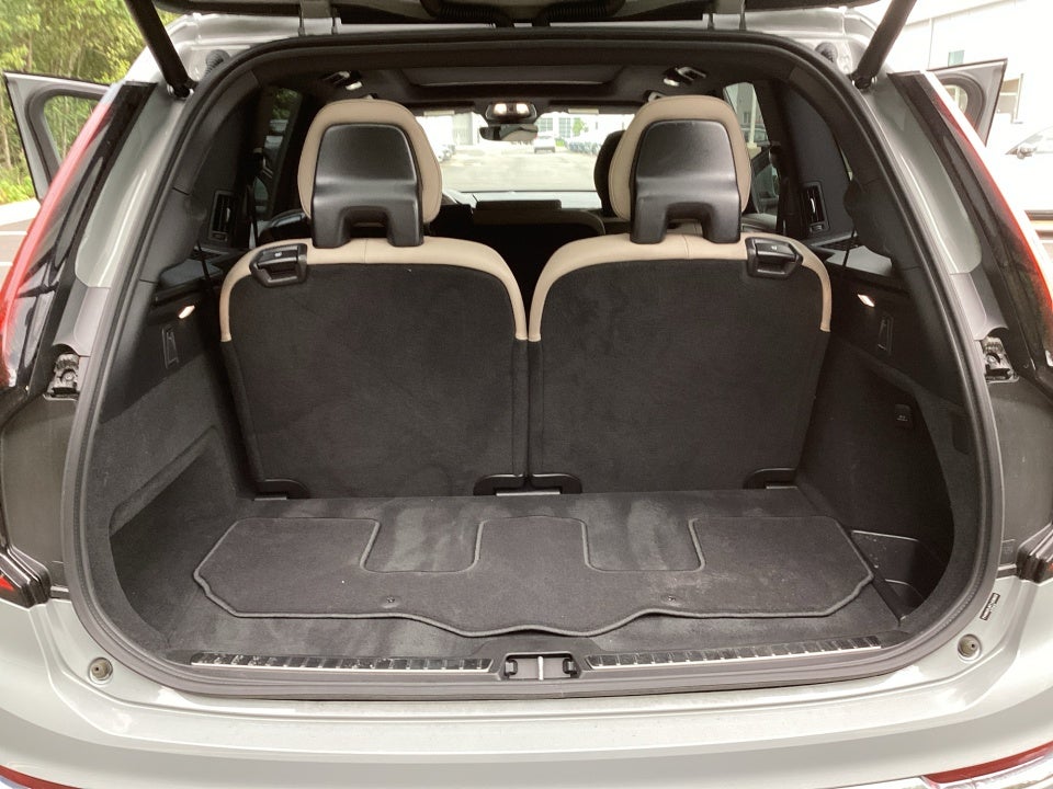 2026 Volvo XC90 Core