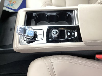 2026 Volvo XC90 Core