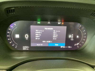 2023 Volvo XC60 B5 Ultimate Dark Theme