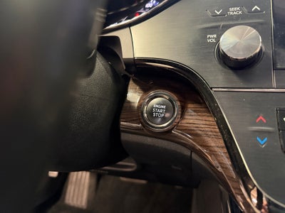 2013 Toyota Avalon XLE Touring