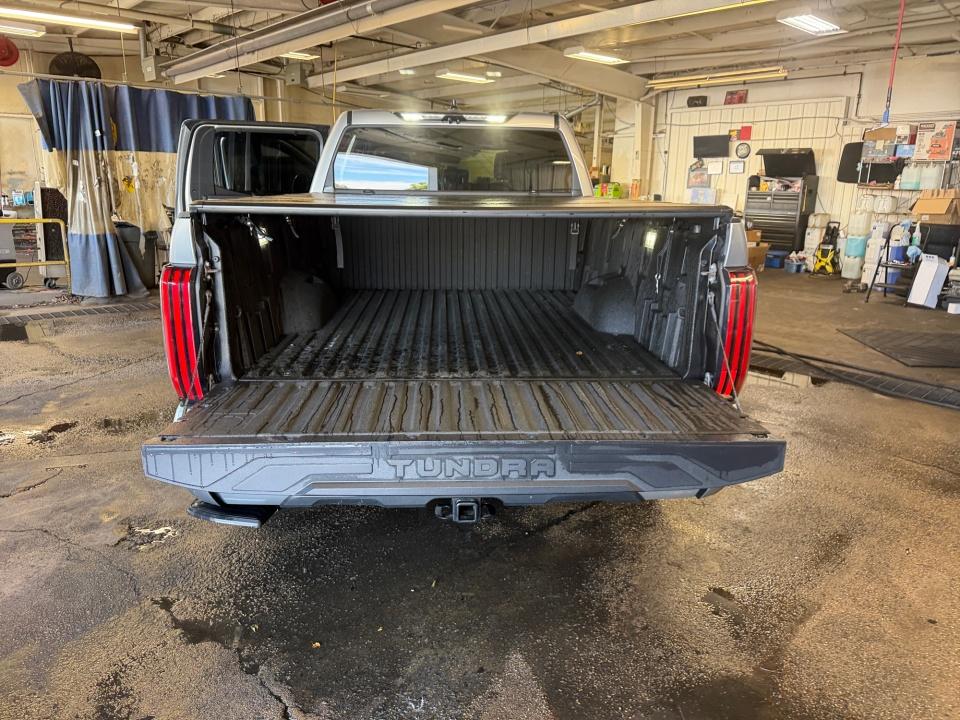 2023 Toyota Tundra i-FORCE MAX Platinum Hybrid