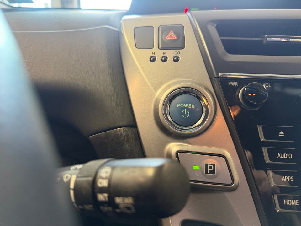 2017 Toyota Prius v Four