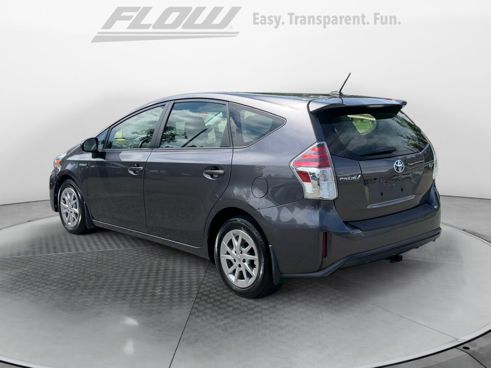 2017 Toyota Prius v Four