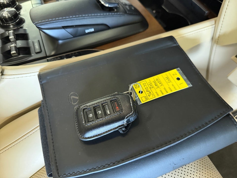 2021 Lexus LX 570 LX 570