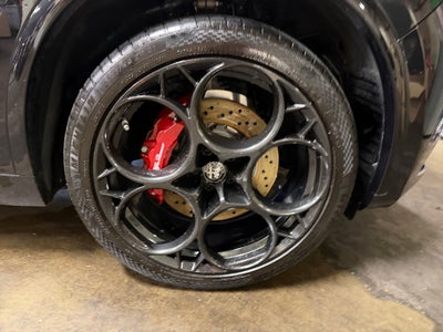 2023 Alfa Romeo Stelvio Quadrifoglio AWD