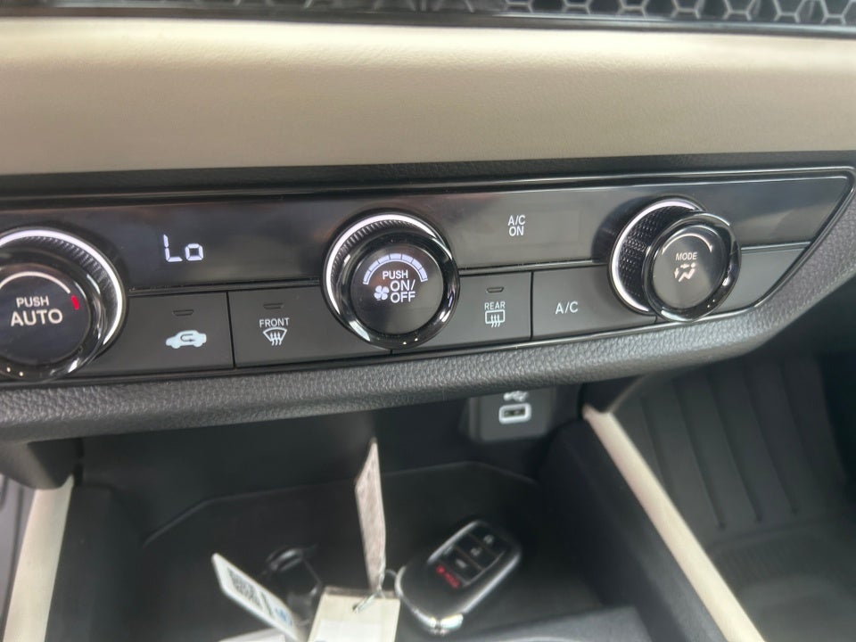 2024 Honda HR-V LX
