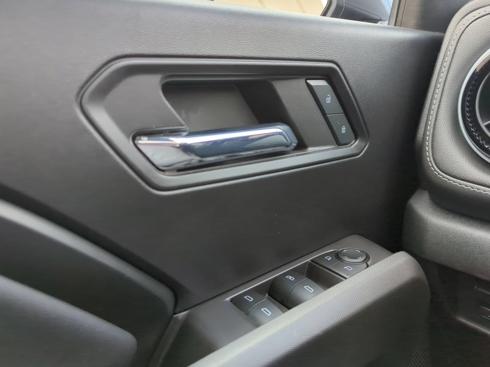 2024 Chevrolet Colorado 4WD LT