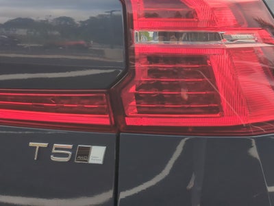 2021 Volvo XC60 Inscription