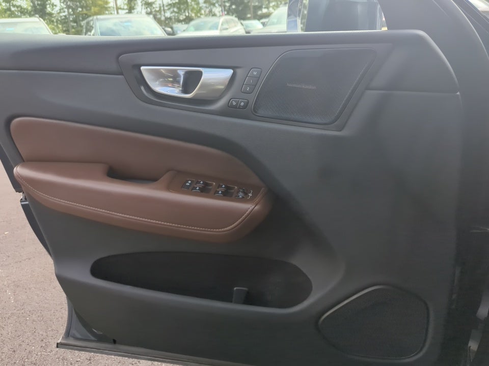 2021 Volvo XC60 Inscription