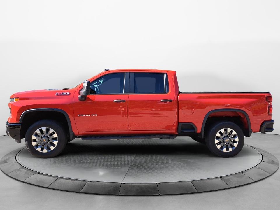 2024 Chevrolet Silverado 2500HD Custom