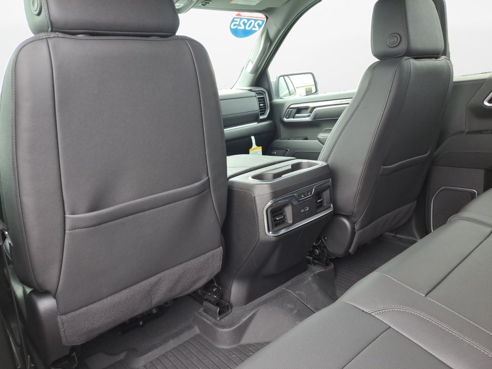 2025 Chevrolet Silverado 1500 4WD Crew Cab Short Bed LTZ