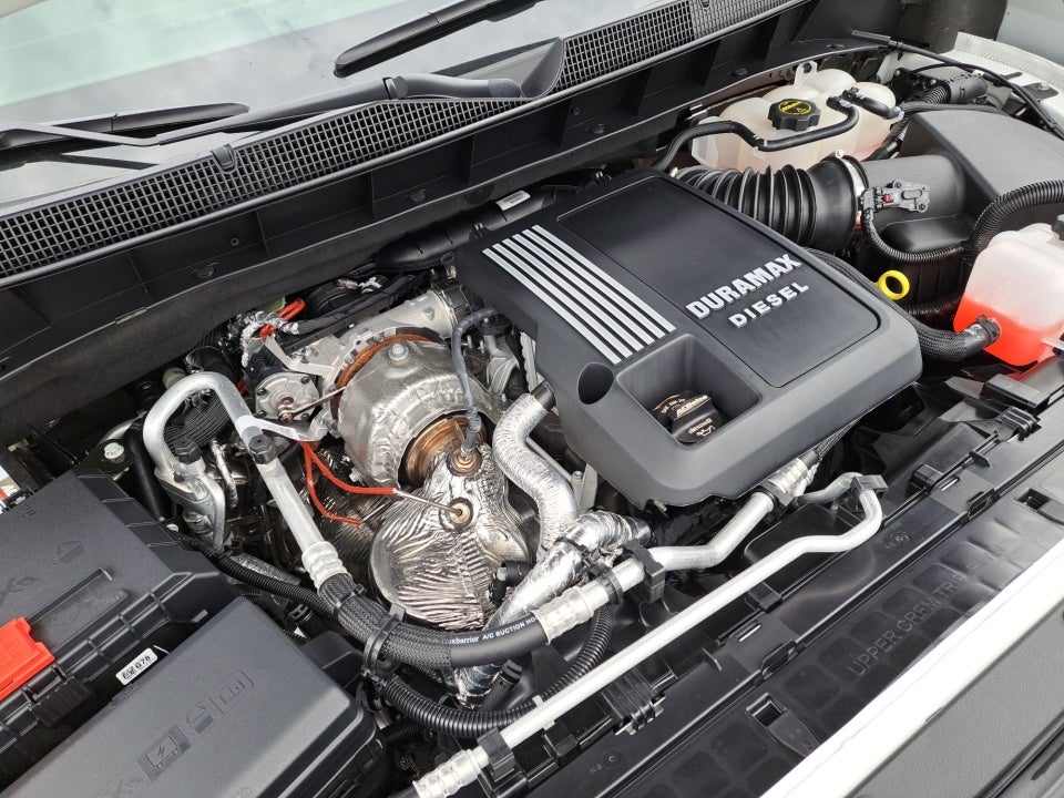 2025 Chevrolet Silverado 1500 4WD Crew Cab Short Bed LTZ
