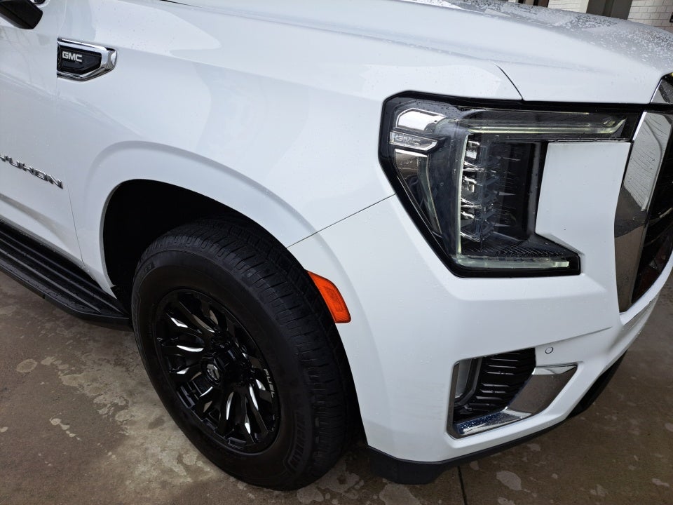 2022 GMC Yukon XL SLE