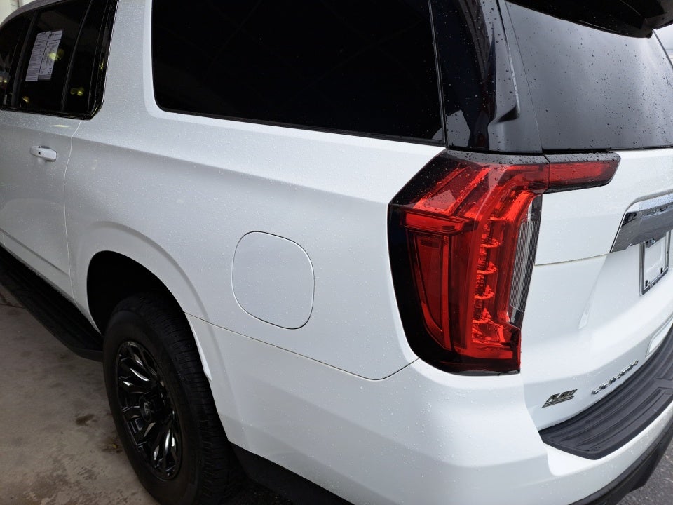 2022 GMC Yukon XL SLE