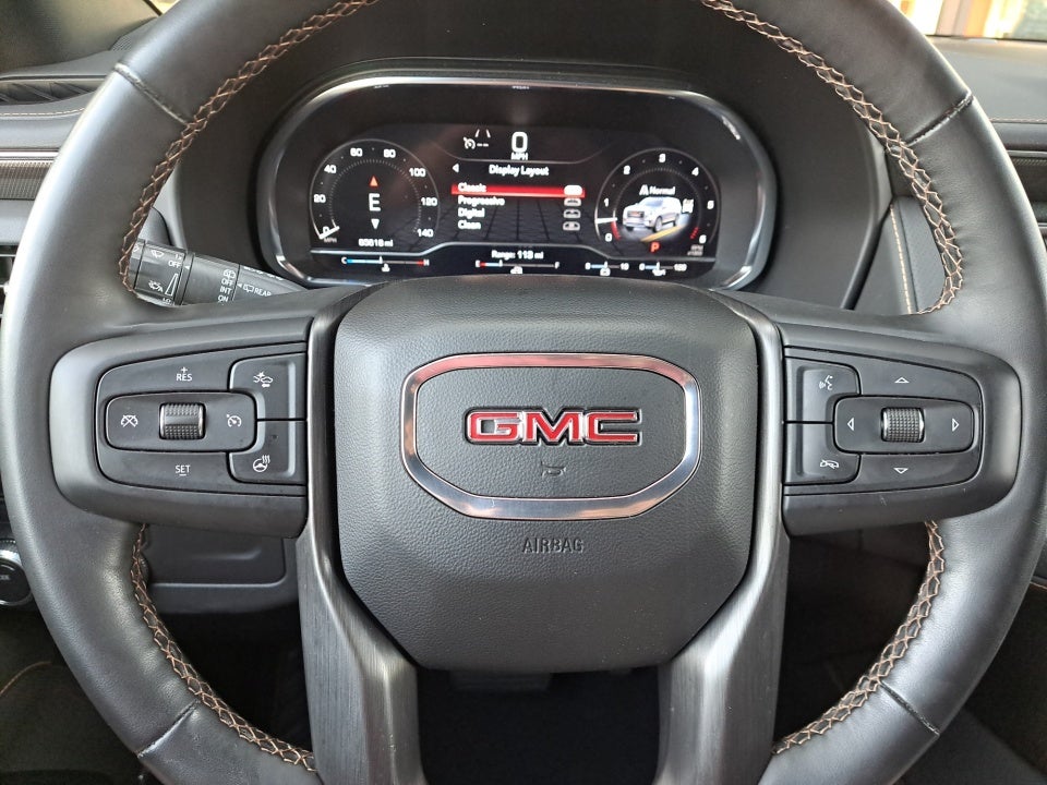 2023 GMC Yukon XL AT4