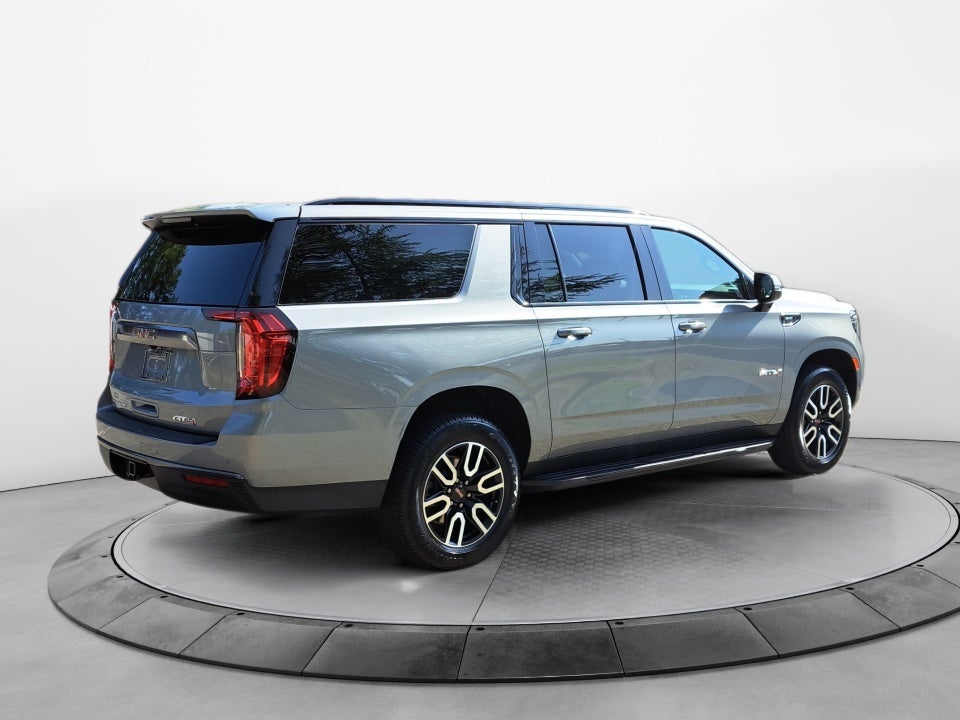2023 GMC Yukon XL AT4
