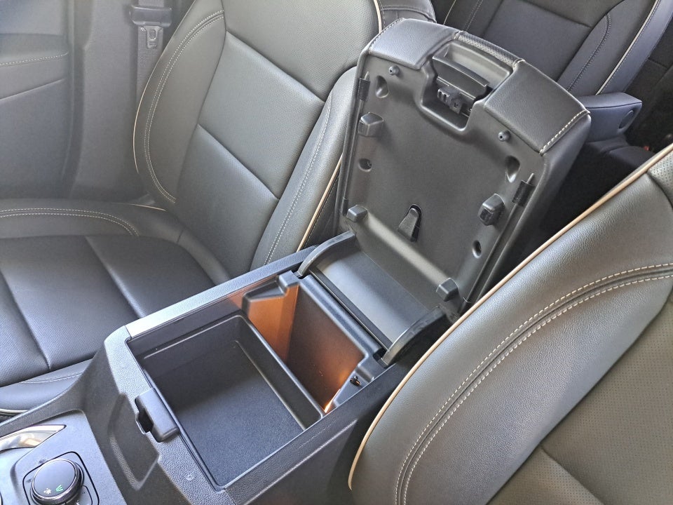 2023 Chevrolet Traverse FWD Premier