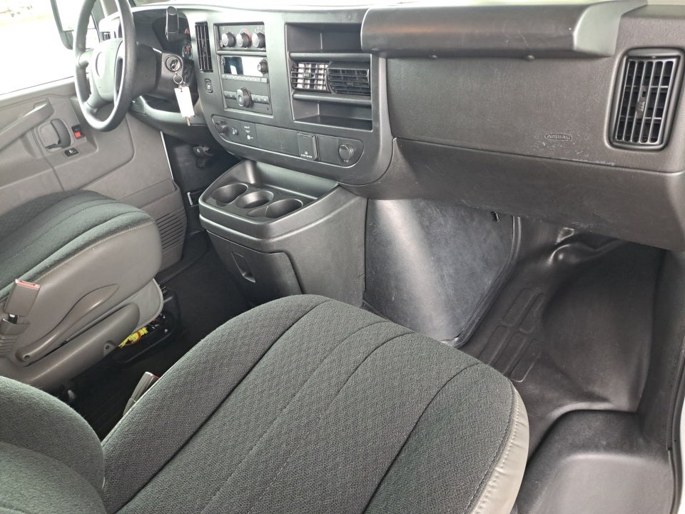 2025 GMC Savana Cargo RWD 2500 Regular Wheelbase Work Van