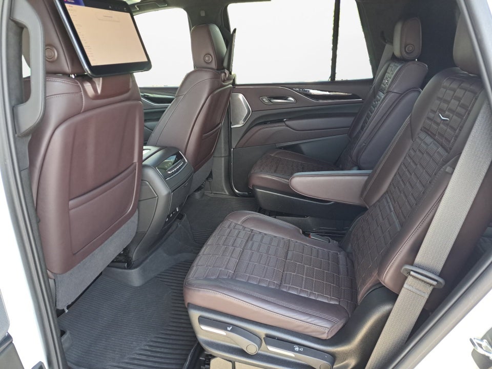 2024 Cadillac Escalade 4WD Sport Platinum