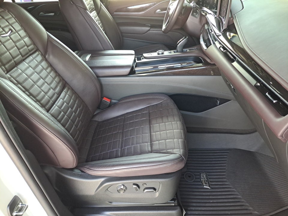 2024 Cadillac Escalade 4WD Sport Platinum