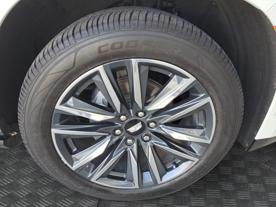 2024 Cadillac Escalade 4WD Sport Platinum