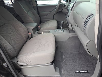 2021 Nissan Frontier SV