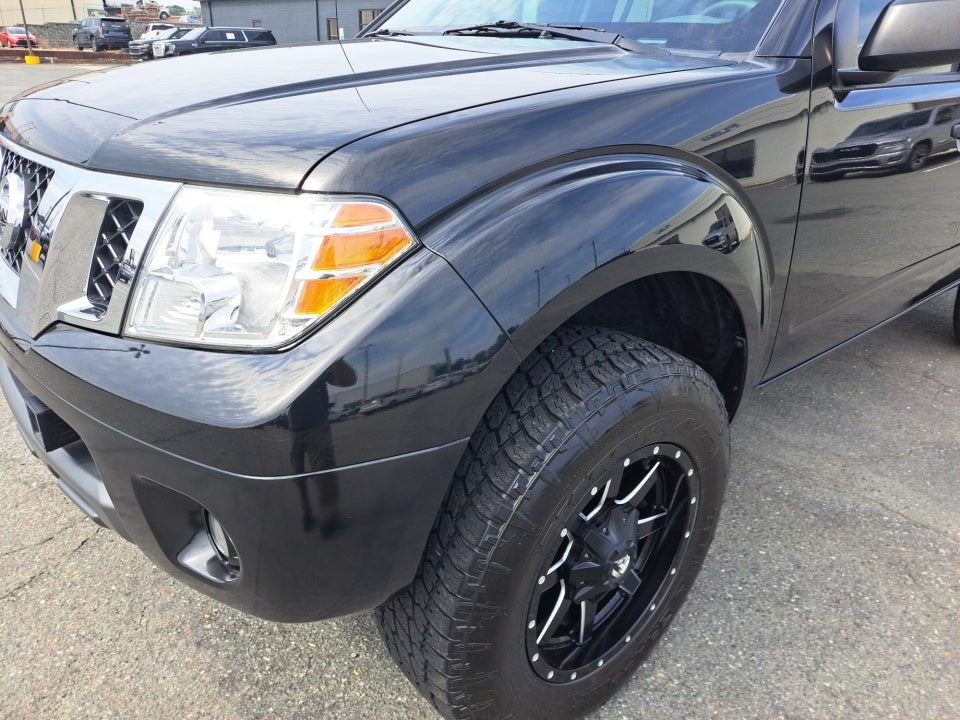 2021 Nissan Frontier SV