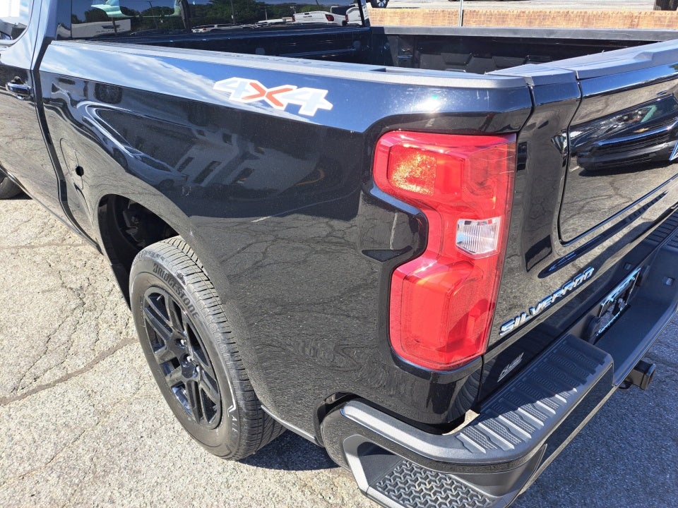 2023 Chevrolet Silverado 1500 4WD Crew Cab Short Bed RST