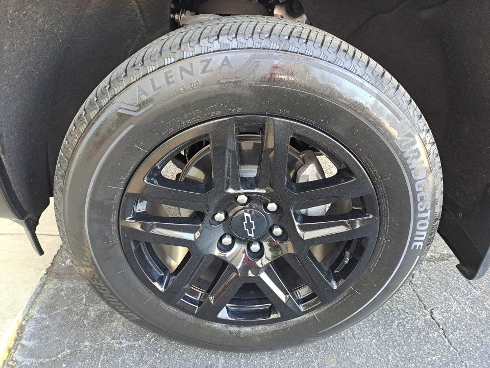 2023 Chevrolet Silverado 1500 4WD Crew Cab Short Bed RST