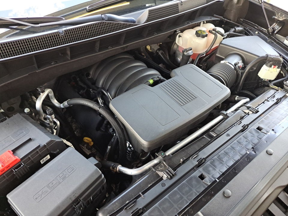 2023 Chevrolet Silverado 1500 4WD Crew Cab Short Bed RST