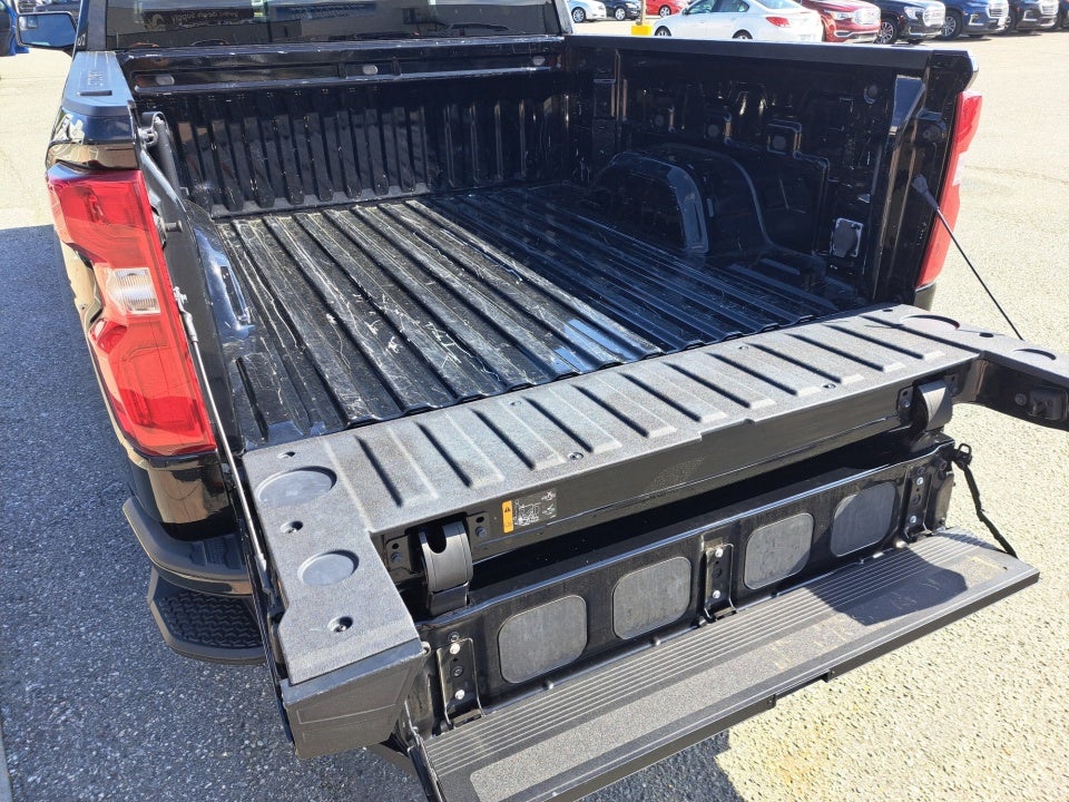 2023 Chevrolet Silverado 1500 4WD Crew Cab Short Bed RST