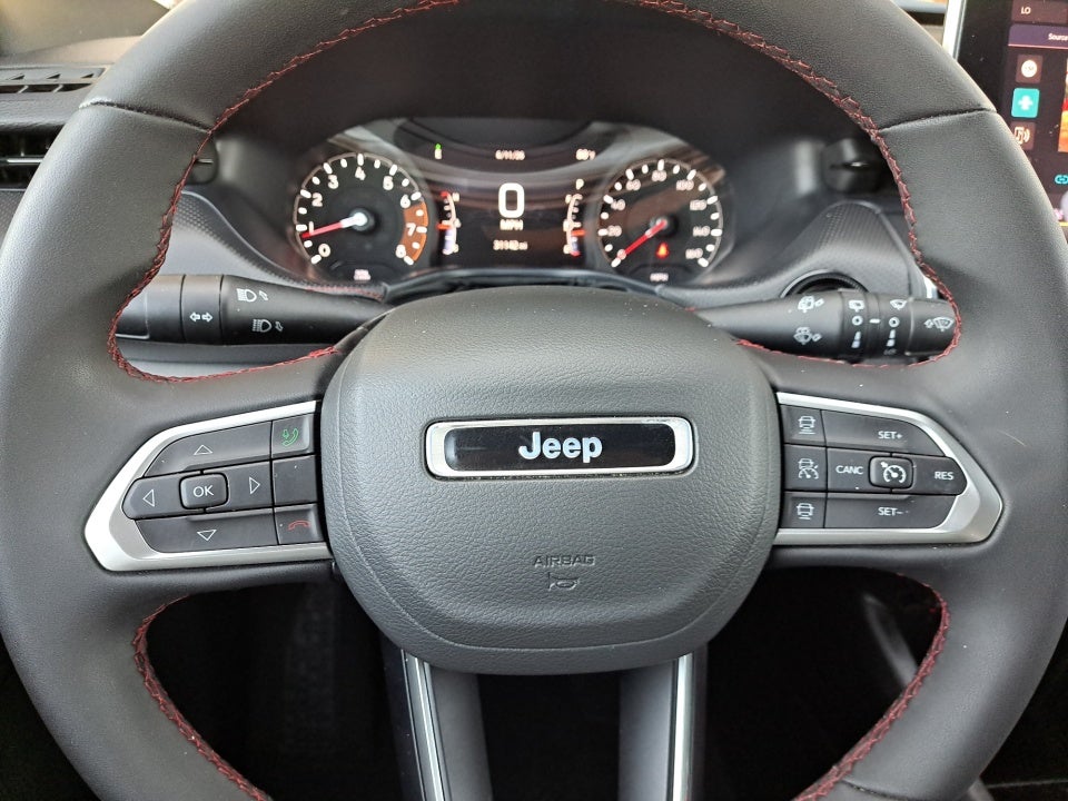 2025 Jeep Compass Trailhawk 4x4