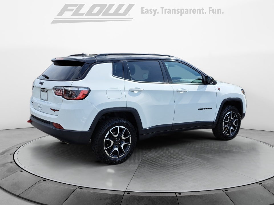 2025 Jeep Compass Trailhawk