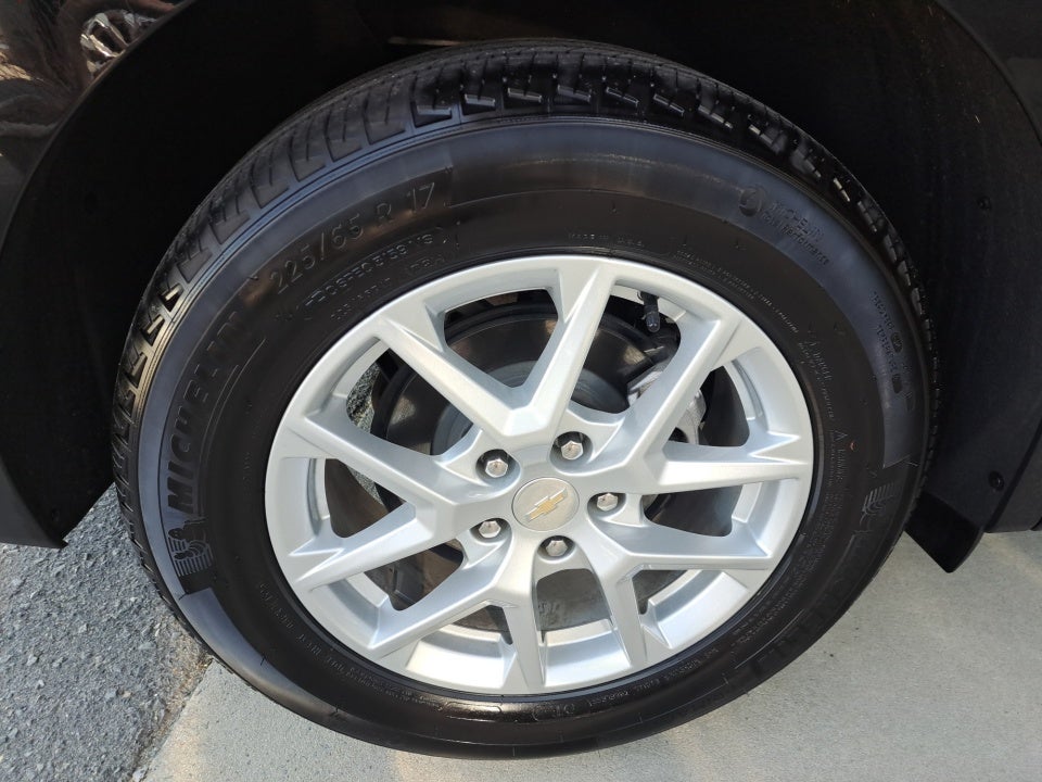 2024 Chevrolet Equinox FWD LS