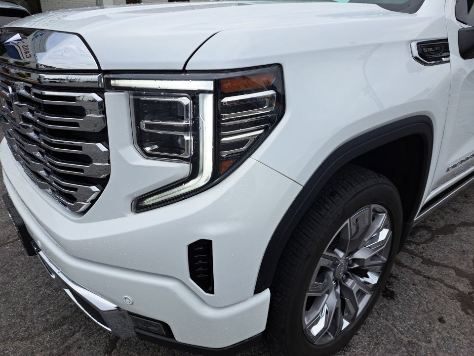 2024 GMC Sierra 1500 4WD Crew Cab Short Box Denali