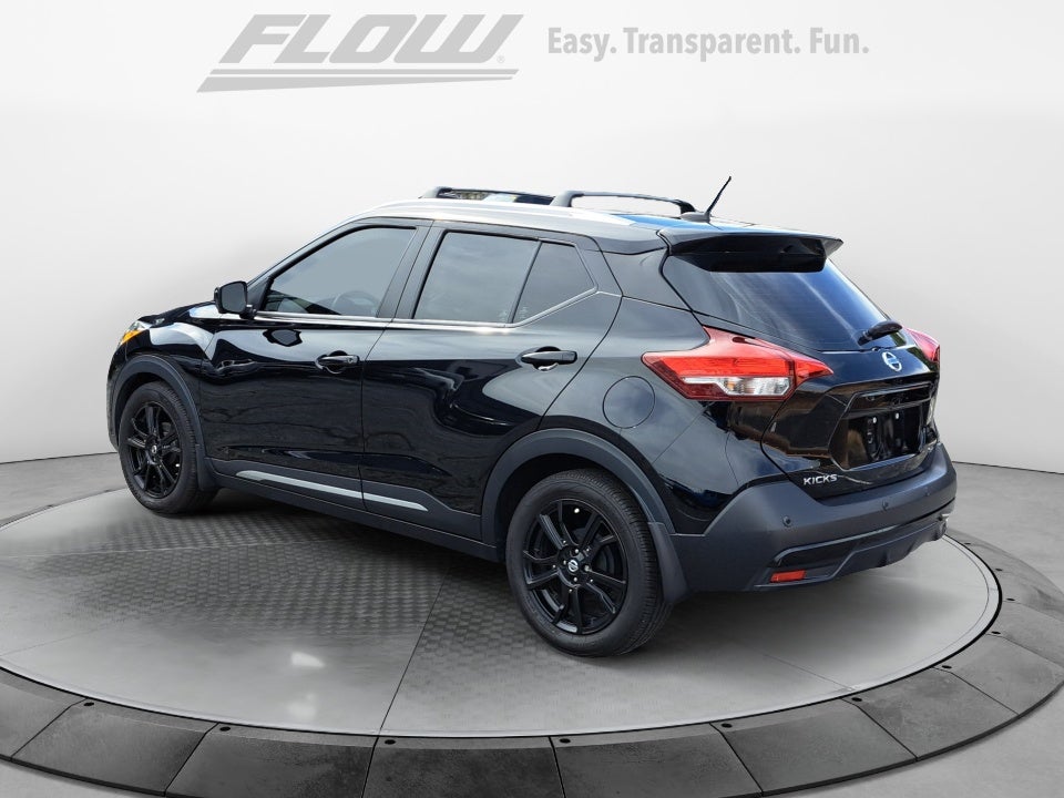2020 Nissan Kicks SR
