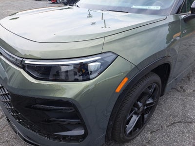 2025 Volkswagen Tiguan SE R-Line Black
