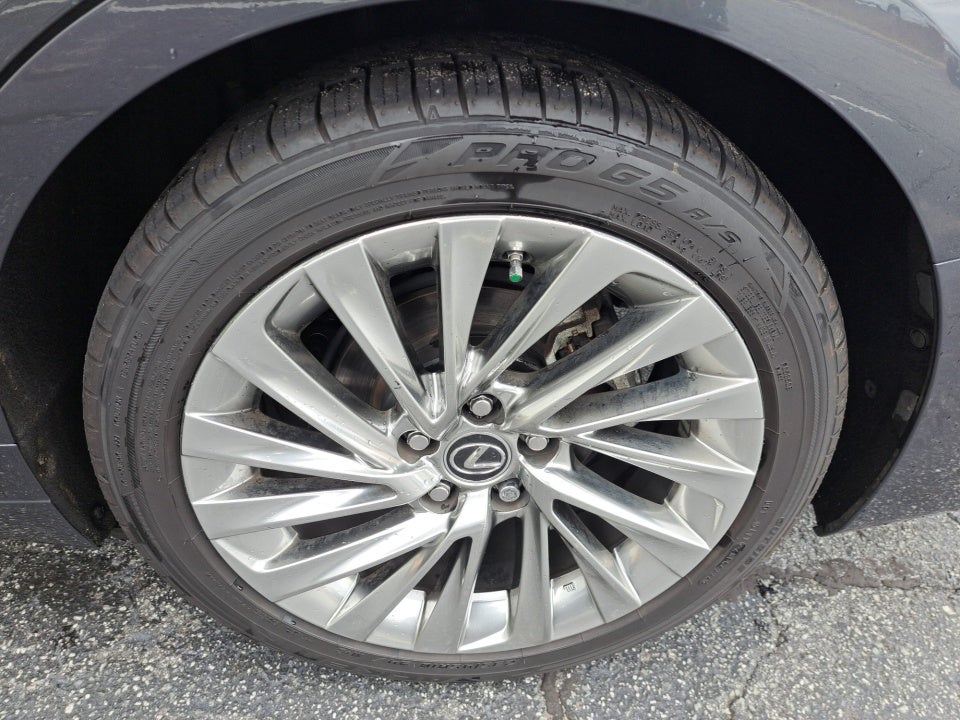 2023 Lexus ES 300h ES 300h Ultra Luxury