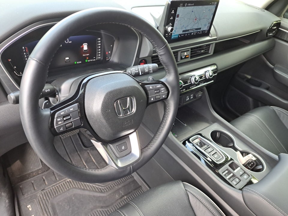2023 Honda Pilot Elite