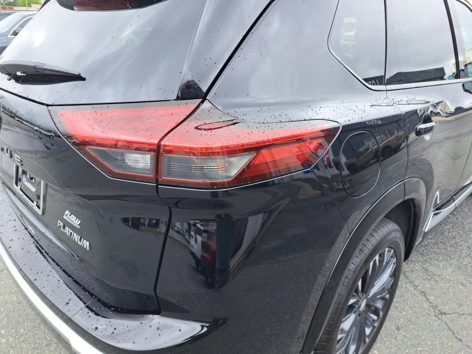 2025 Nissan Rogue Platinum