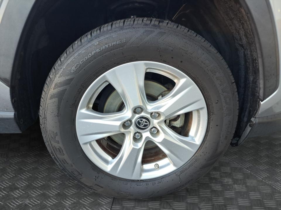 2019 Toyota RAV4 Hybrid Hybrid XLE