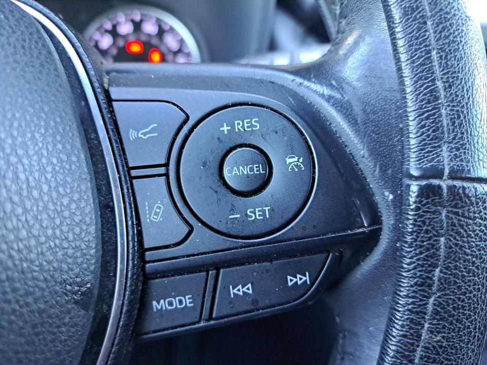 2019 Toyota RAV4 Hybrid Hybrid XLE