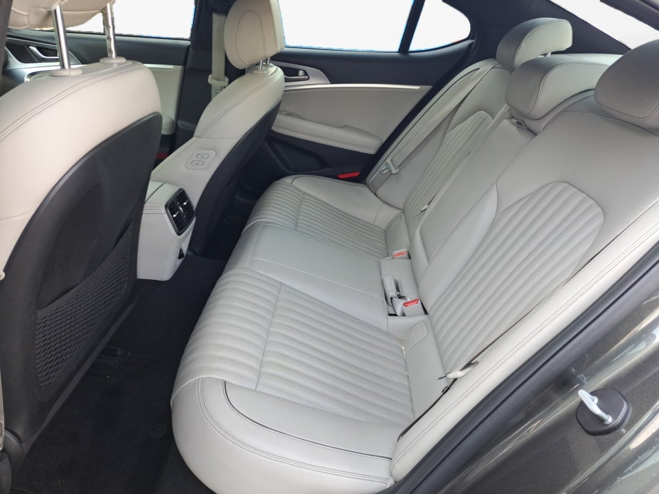 2023 Genesis G70 3.3T