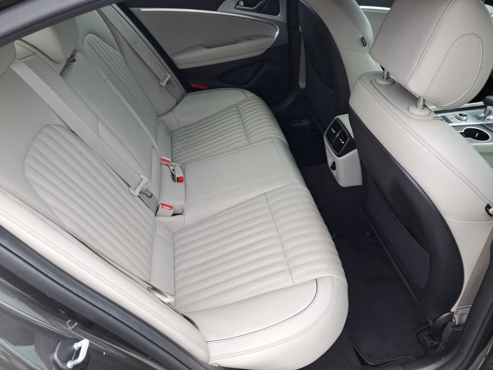 2023 Genesis G70 3.3T