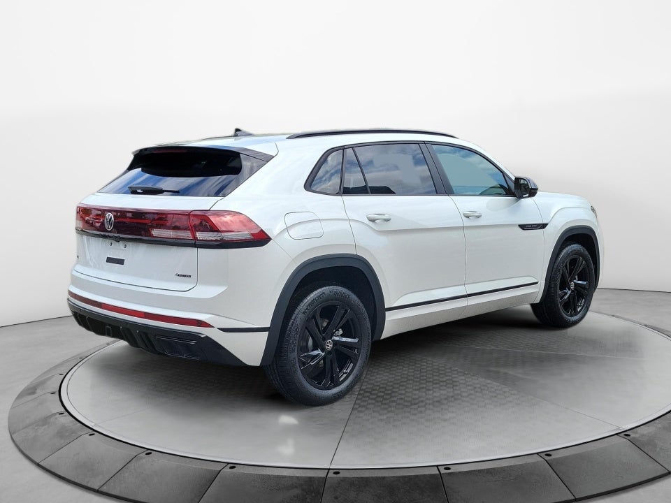 2026 Volkswagen Atlas Cross Sport SEL R-Line Black