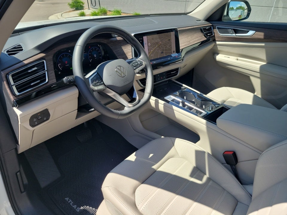 2026 Volkswagen Atlas 2.0T SEL