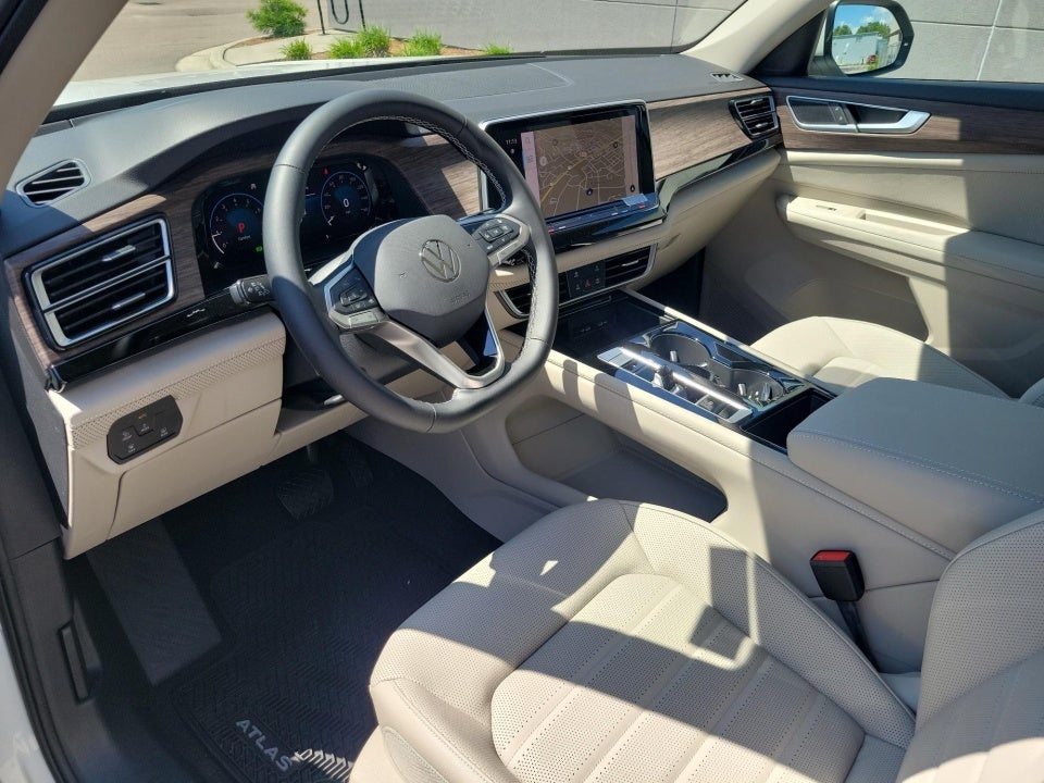 2026 Volkswagen Atlas 2.0T SEL